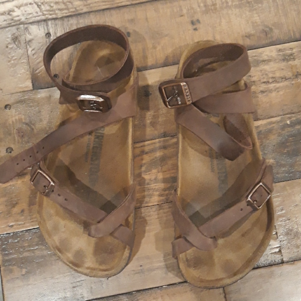 Birkenstock Yara size 7